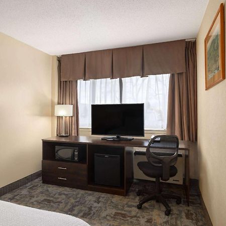 Travelodge By Wyndham Thunder Bay On Extérieur photo