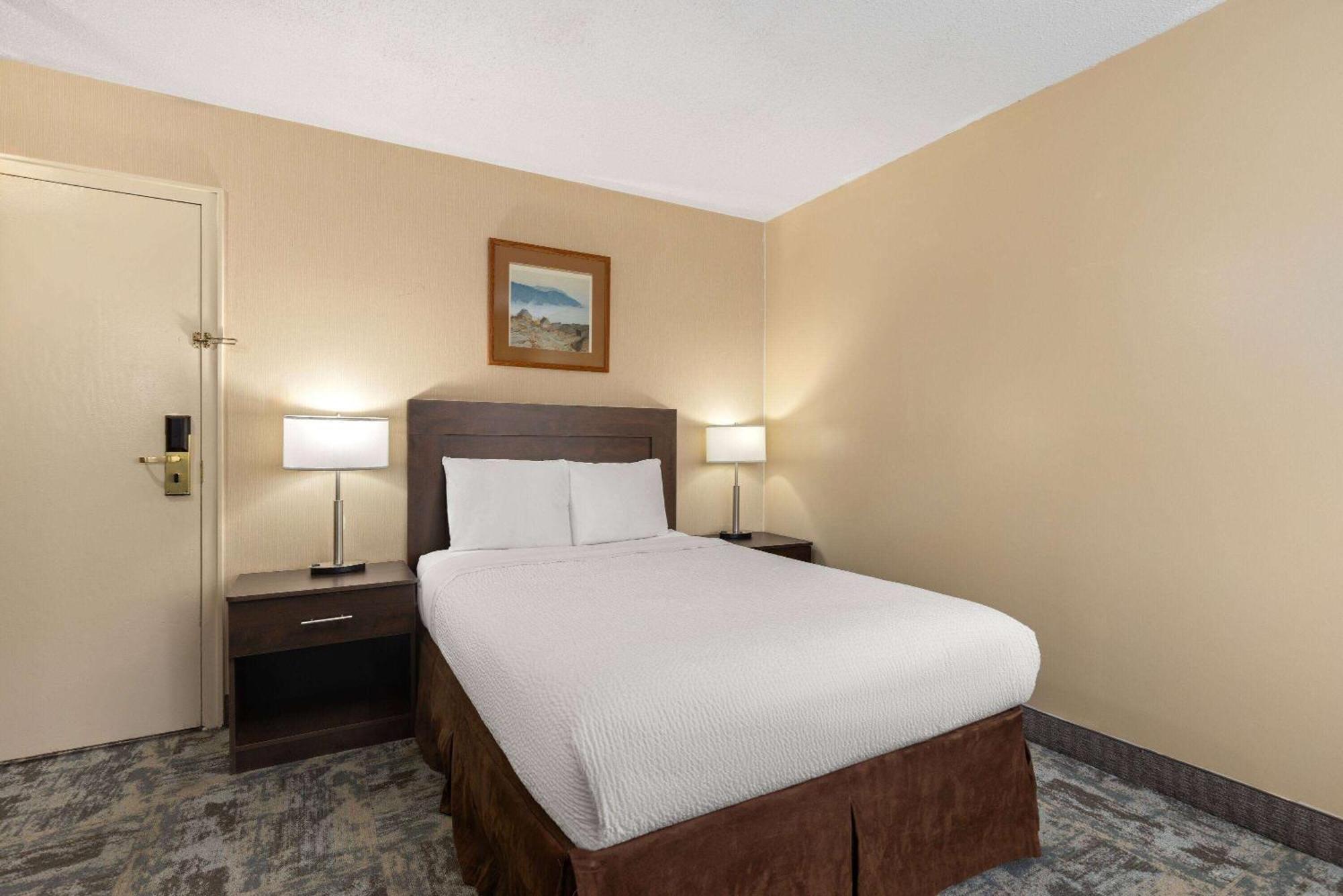 Travelodge By Wyndham Thunder Bay On Extérieur photo