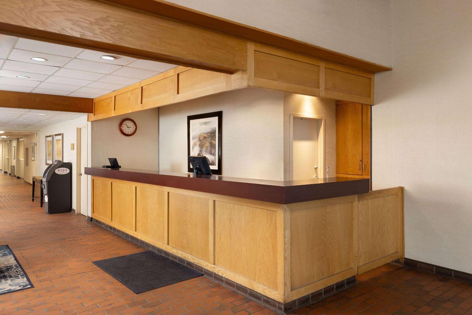 Travelodge By Wyndham Thunder Bay On Extérieur photo